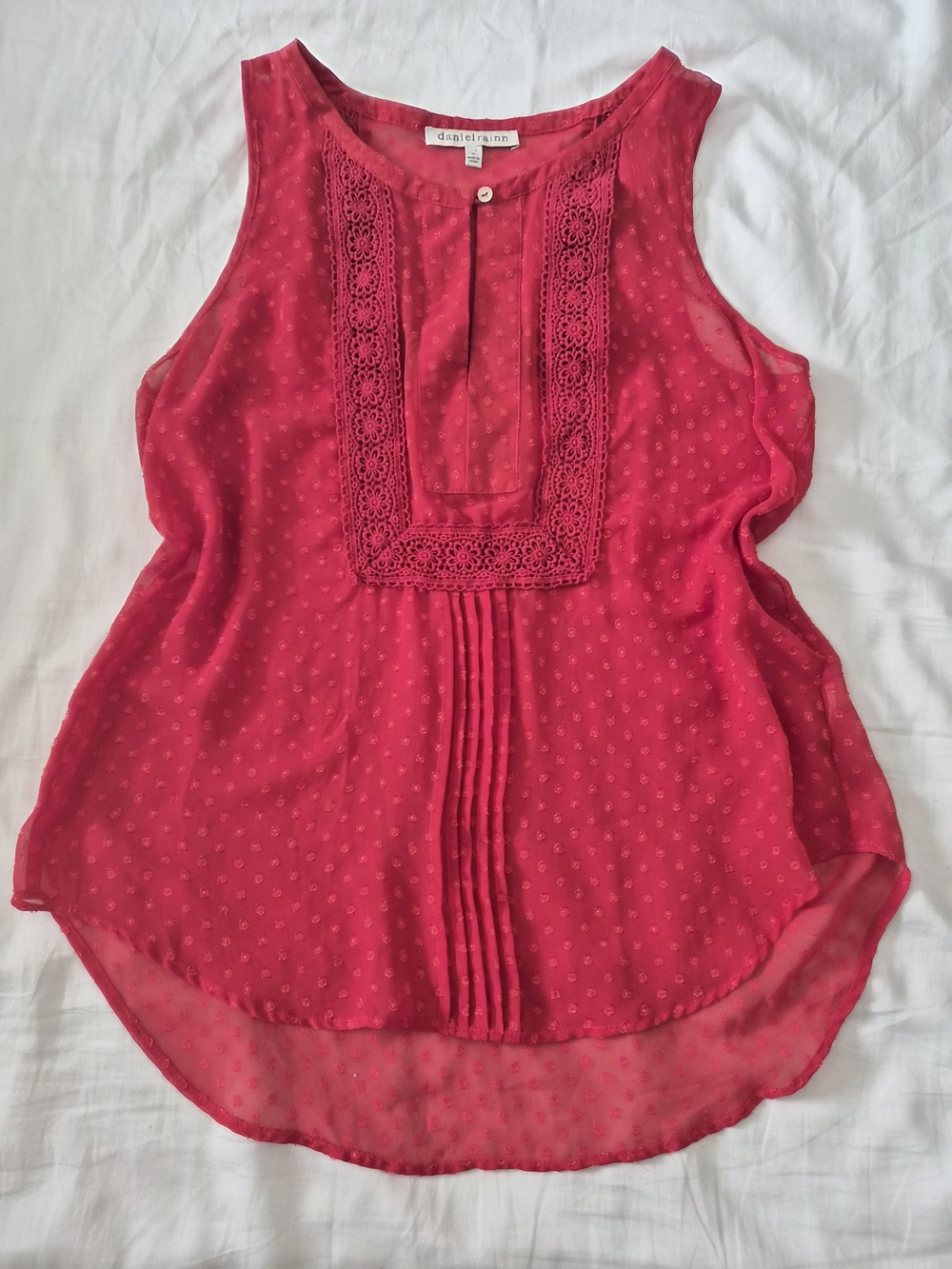 Daniel Rainn Red Sleeveless Lace-Trim Dotted Blouse